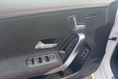 06785777_8.jpg