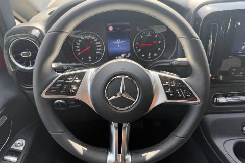 06786175_17.jpg