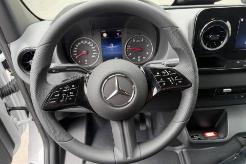 06786309_15.jpg