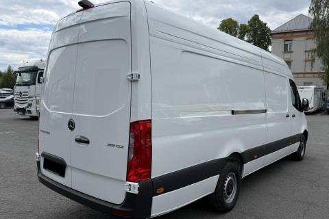 06786309_7.jpg