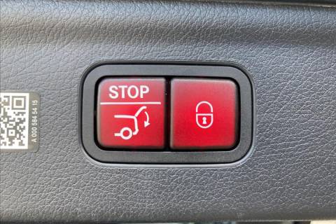 07490016_27.jpg