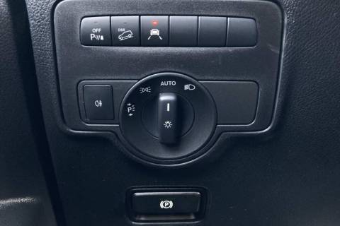 07490026_21.jpg