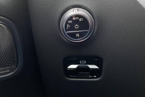 07490036_16.jpg