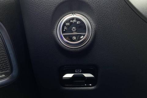 07490042_20.jpg