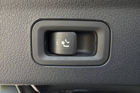 07490056_27.jpg