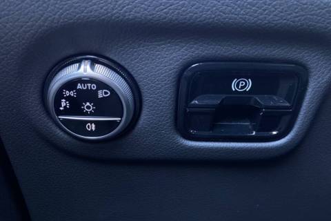 07490063_16.jpg
