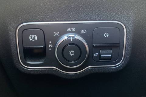 07490065_17.jpg