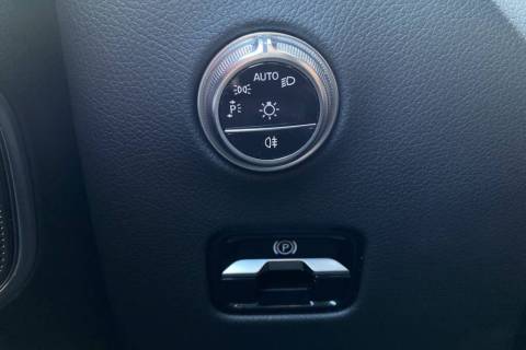 07490066_16.jpg