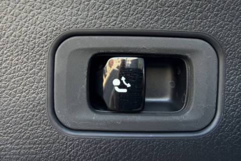 07490073_27.jpg