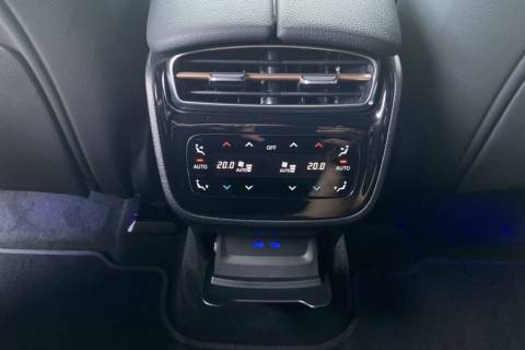 07490075_25.jpg