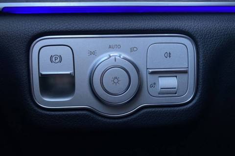 07490087_17.jpg