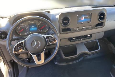 08728236_9.jpg