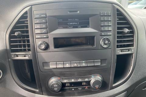 08728306_19.jpg