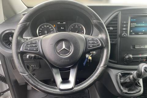 08728328_10.jpg