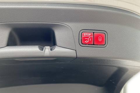 08728360_17.jpg