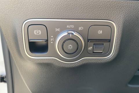 08728367_23.jpg