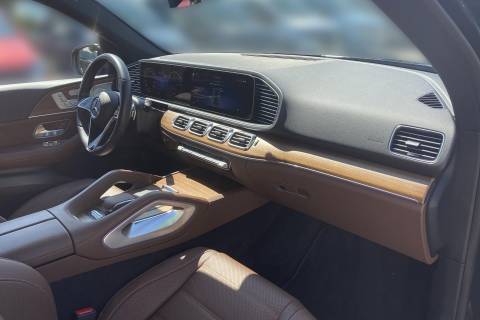 08728370_20.jpg