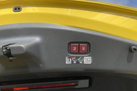 08728403_13.jpg