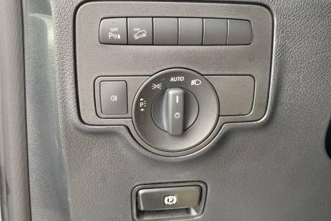 08728407_23.jpg