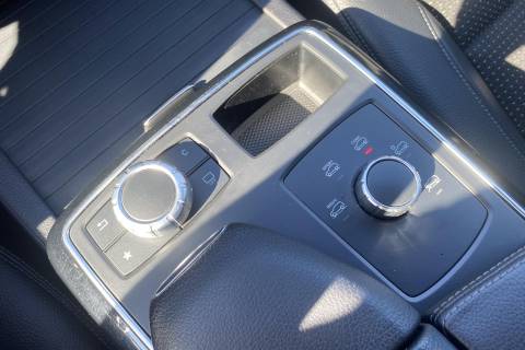 08728432_27.jpg