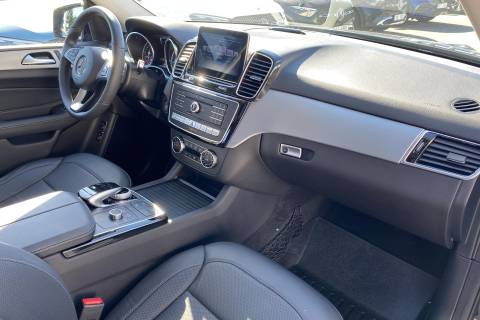 08728436_20.jpg