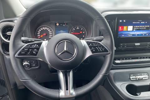 08728442_10.jpg