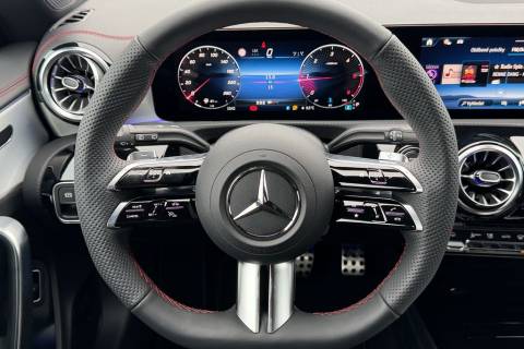 0a180d57-b838-4d29-a16c-fe0f9fa3e151.jpeg