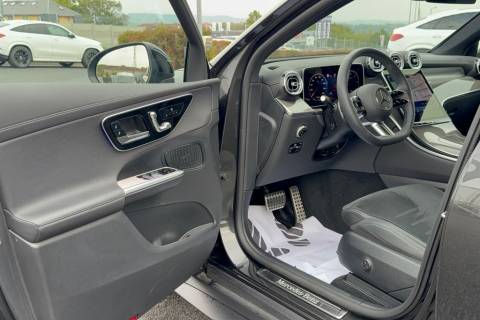 0c359528-d4ae-4fff-ae73-f24f78a0d915.jpeg