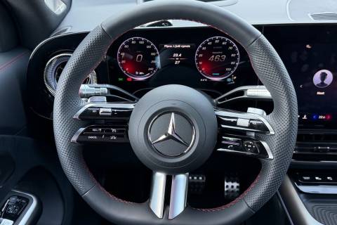 1560f434-79cd-4a09-8391-0f7d39f350c5.jpeg