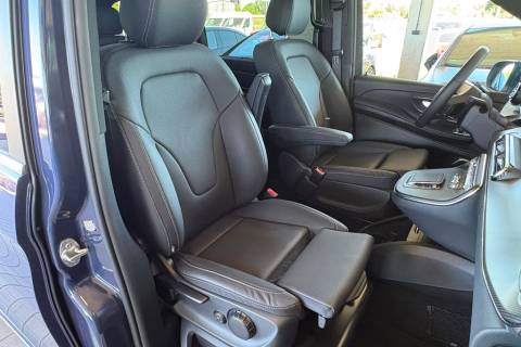 2dee2977-7c24-4e33-848e-95a60c571b68.jpeg