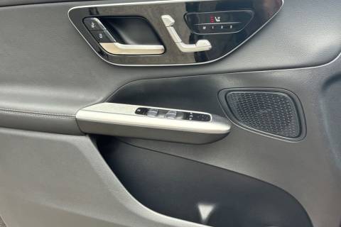 40b199a3-440e-4fe0-bf9f-aed092be58bb.jpeg