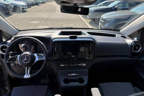 55800032_5.jpg