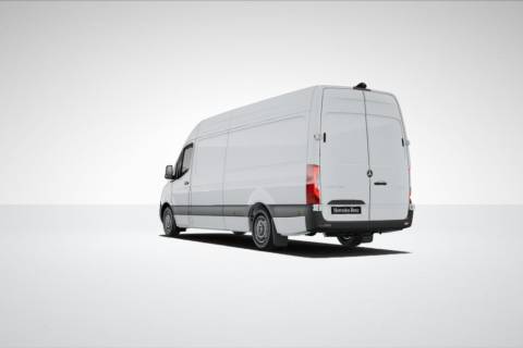55800052_3.jpg