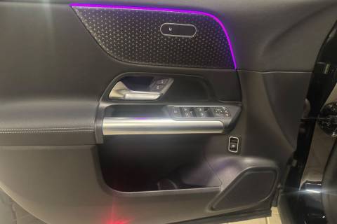 6d1da80e-c6ae-484f-935b-e687bddc4659.jpeg