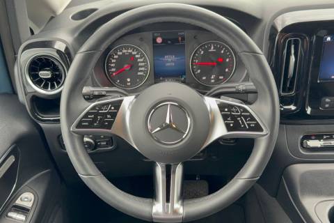 78e09819-3b18-4a24-aba7-6e035fc7f715.jpeg