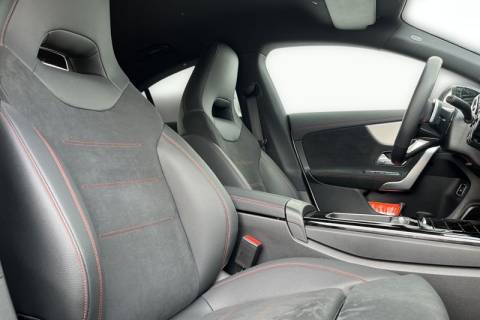 7a7abb39-9772-42cb-8f45-63c7e8764e3f.jpeg