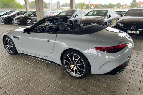 7bb261d8-cca1-47b3-b7cc-f23117593afa.jpeg