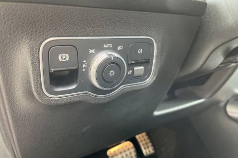 9643c5c4-ff9e-4df7-84a5-d120ec6e0085.jpeg