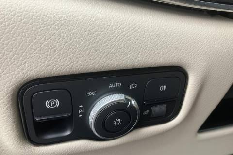 99f7063e-3ed3-4ed7-b3e7-2e917dbe7cc4.jpeg