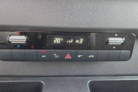 a8e3378b-5bad-415d-ab8a-3a92e73bb0cc.jpeg