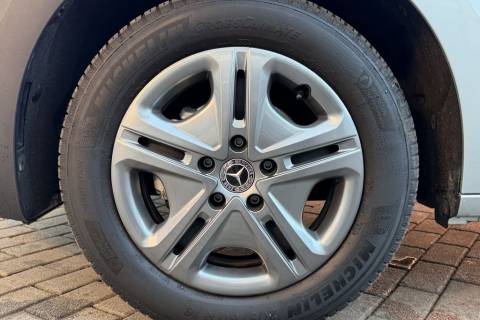 aa659dae-7df6-41de-bc44-4b982cb7017a.jpeg