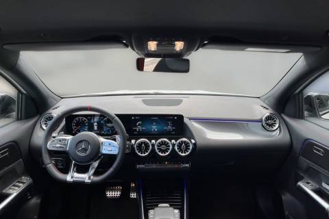 bce967cd-687e-4193-bab2-a8237797efd9.jpeg