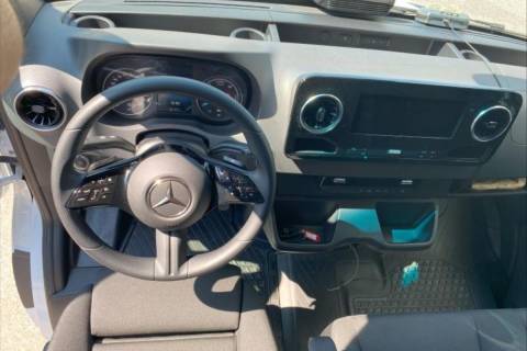 c2d22050-91a0-4208-9f40-b47da59f26f5.jpeg