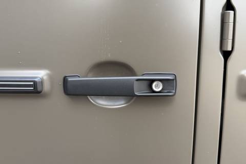 e0803735-5c5e-40a9-aee4-00de4cd59d51.jpeg