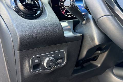 fbf1ca08-37ce-4f12-bf6e-691f71a53a42.jpeg