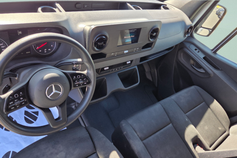 fd318b96-935d-4a95-8a97-1fd14de05f10.png